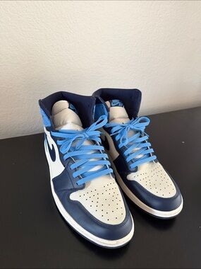 Air Jordan 1 Retro High OG “Obsidian” Navy, White, and Light Blue